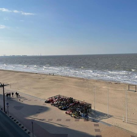 Huswell - Beautiful Spacious Studio With Frontal Sea View Knokke-Heist Luaran gambar