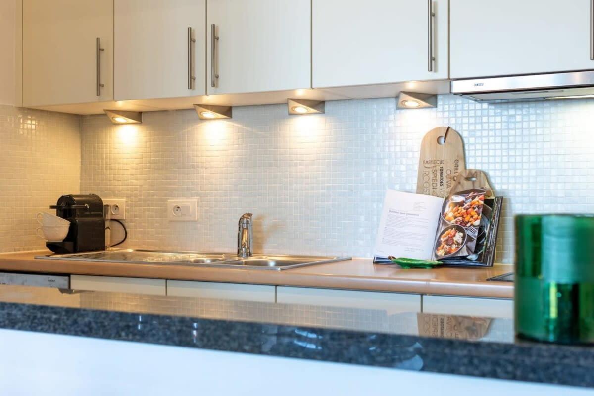 Huswell - Beautiful Spacious Studio With Frontal Sea View Knokke-Heist Luaran gambar