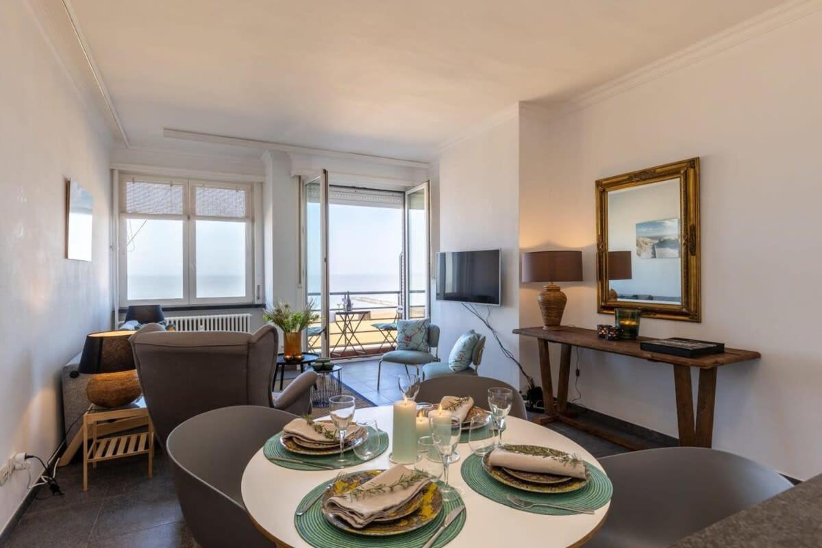 Huswell - Beautiful Spacious Studio With Frontal Sea View Knokke-Heist Luaran gambar