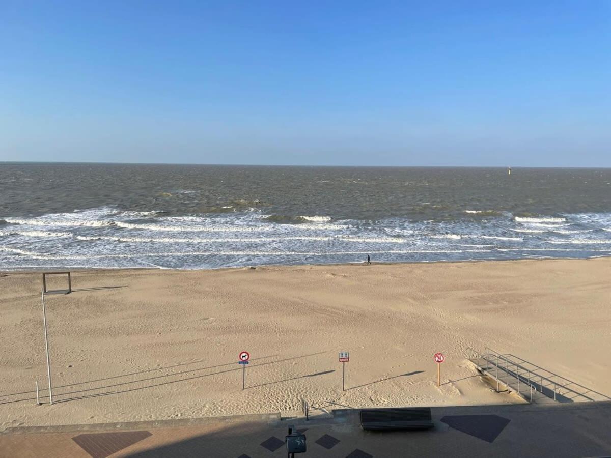 Huswell - Beautiful Spacious Studio With Frontal Sea View Knokke-Heist Luaran gambar