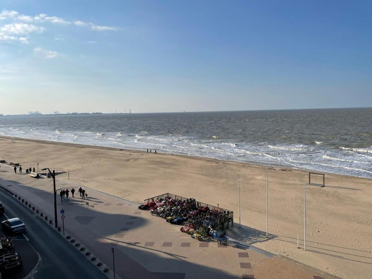 Huswell - Beautiful Spacious Studio With Frontal Sea View Knokke-Heist Luaran gambar