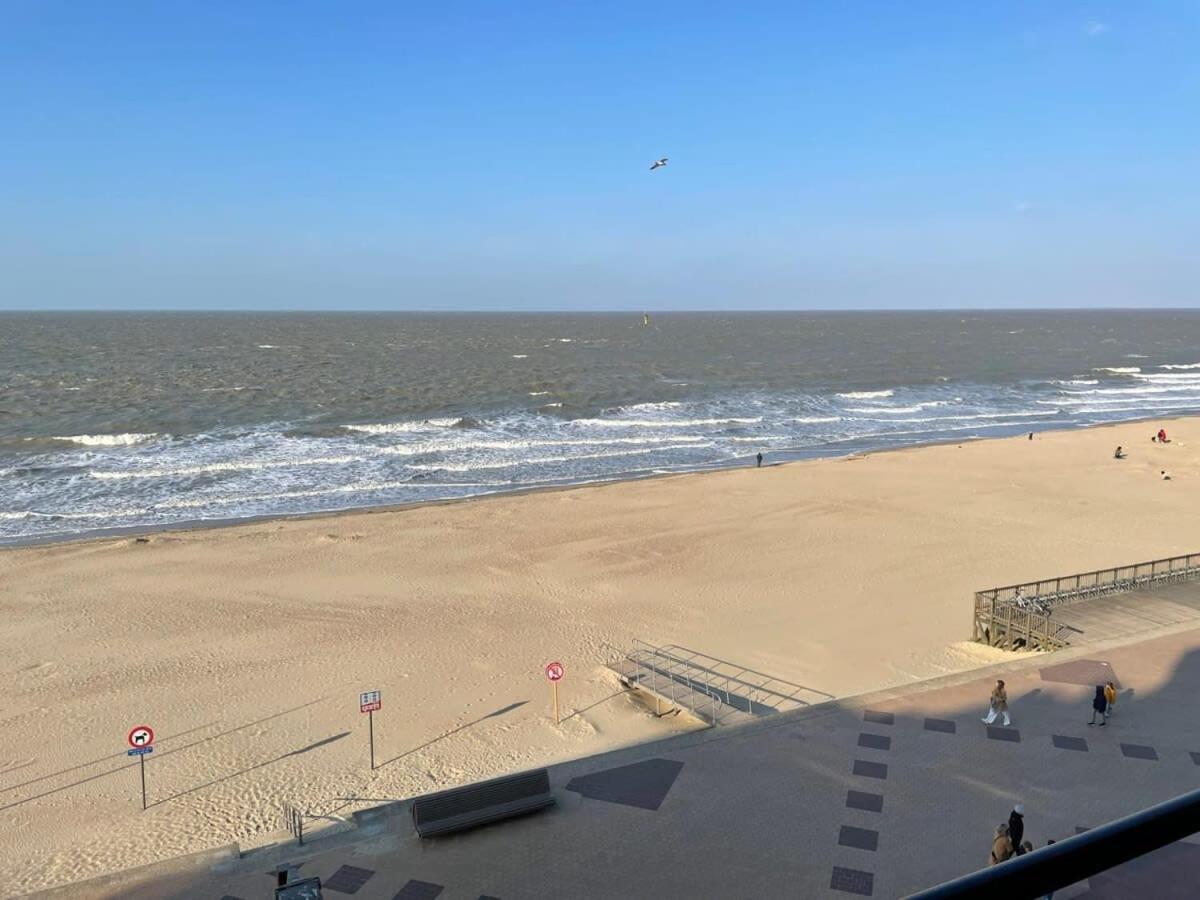 Huswell - Beautiful Spacious Studio With Frontal Sea View Knokke-Heist Luaran gambar