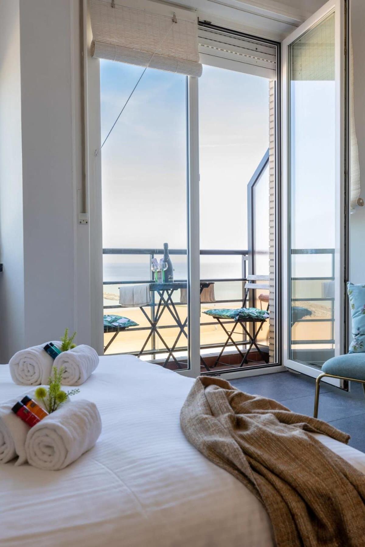 Huswell - Beautiful Spacious Studio With Frontal Sea View Knokke-Heist Luaran gambar